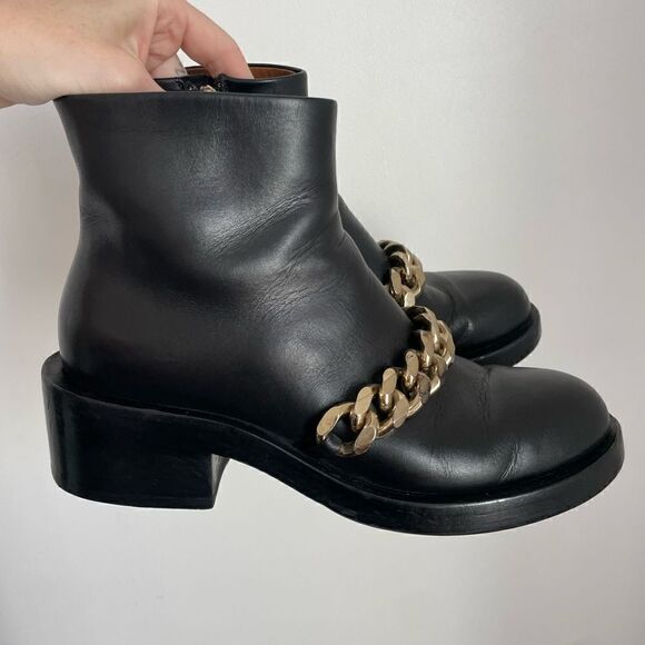 Givenchy Laura Black Calf Leather Gold Chain Boots - Picture 7 of 15